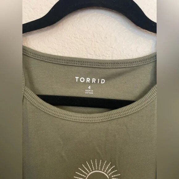 NWT TORRID Here For The Sun Ribbed Goddess Crop Tank - Picture 5 of 8